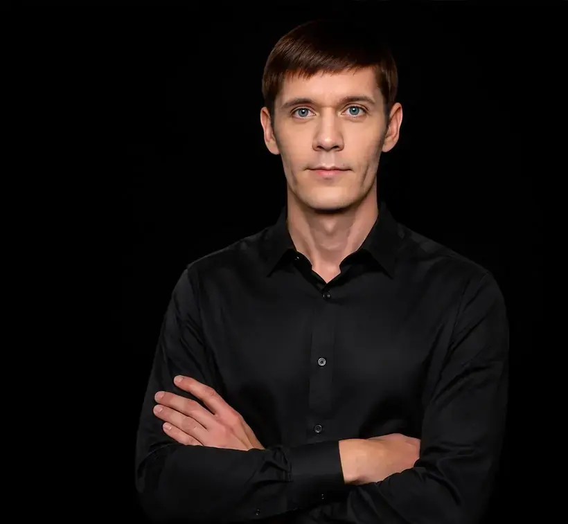 Евгений Багаев, автор курса, основатель школы НейроМагия