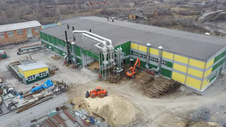 Деревообрабатывающий завод, который построили в чистом поле для компании ДНС Лес.
