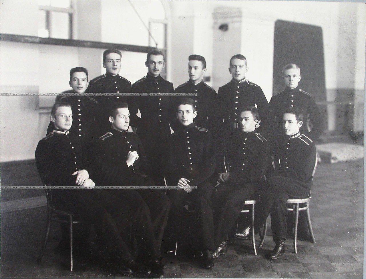 Офицеры были дворянами. Традиции Пажеского корпуса. Пажеский корпус в Москве картинки внутри сейчас 2021. В 1901 первым ролеатом.