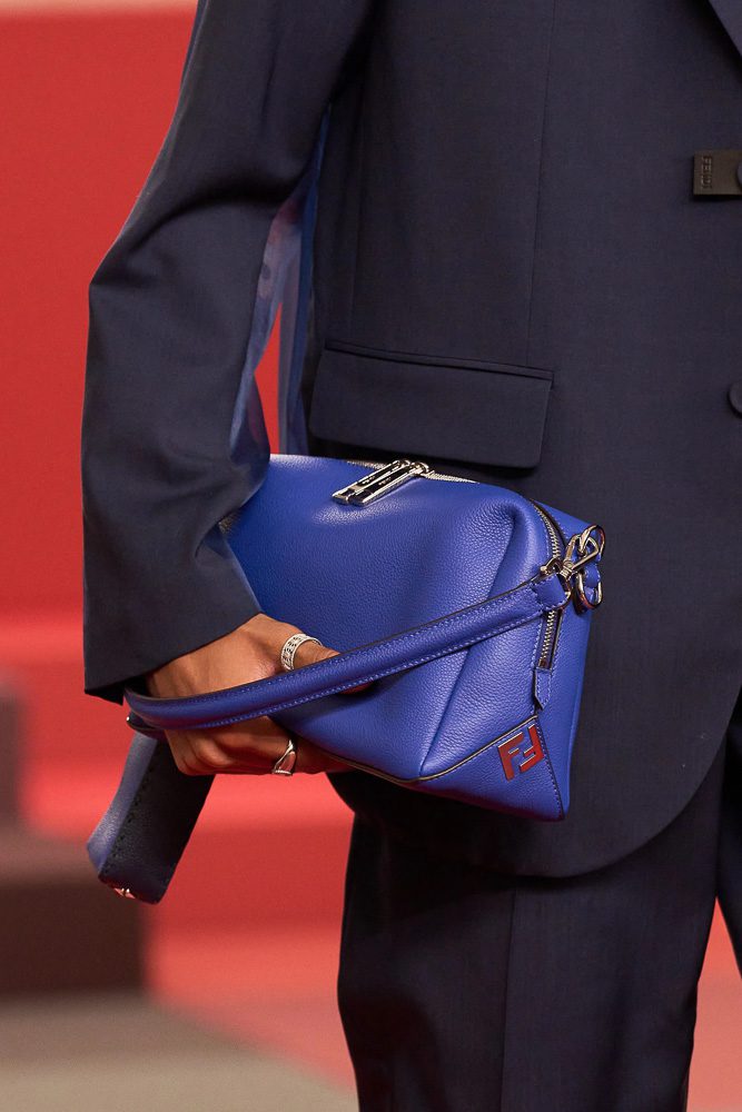 Сумки Fendi Весна 2026 49