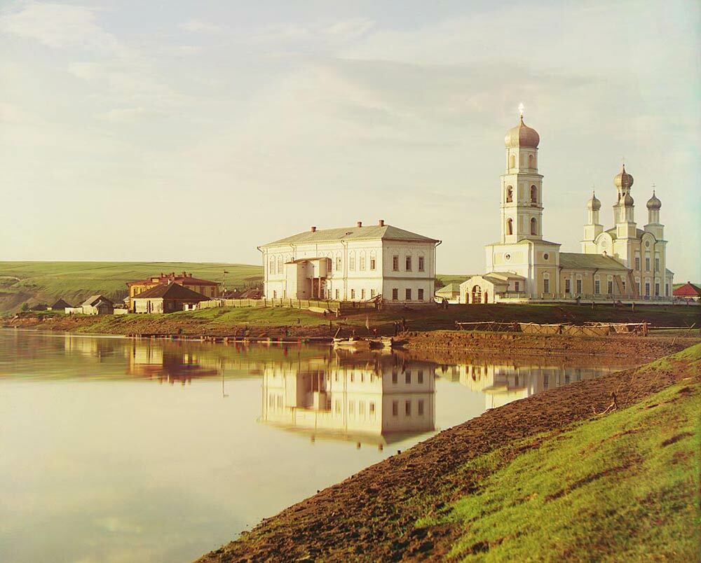 Верхнечусовские городки