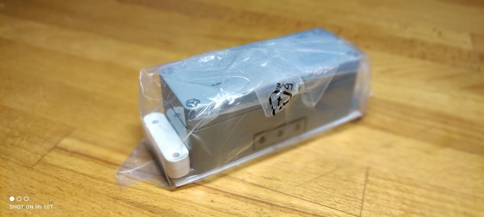 NB-IoT датчик открытия форточки IoT 1 AI