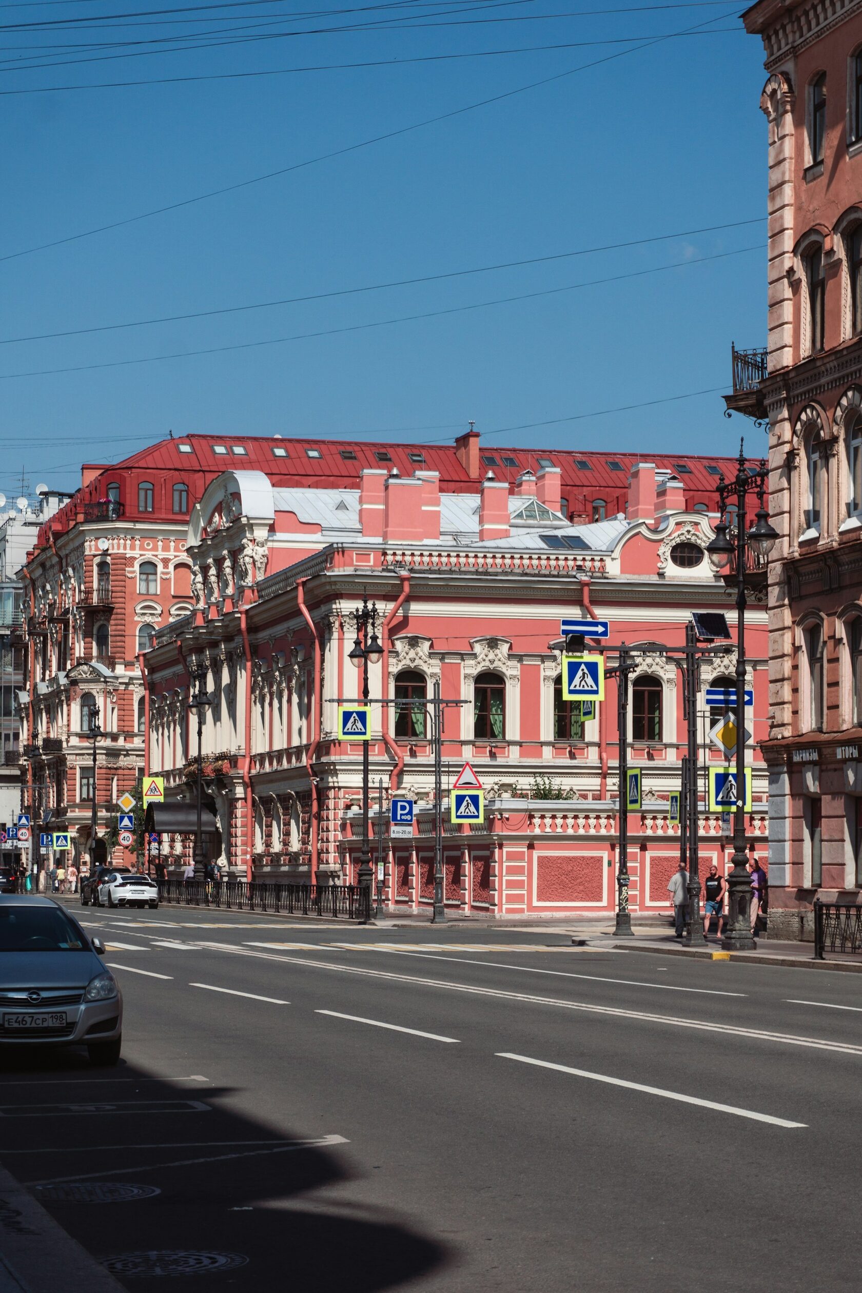 Особняк Мясникова, Россия, Санкт-Петербург, Восстания, 45, Гродненский переулок, 9