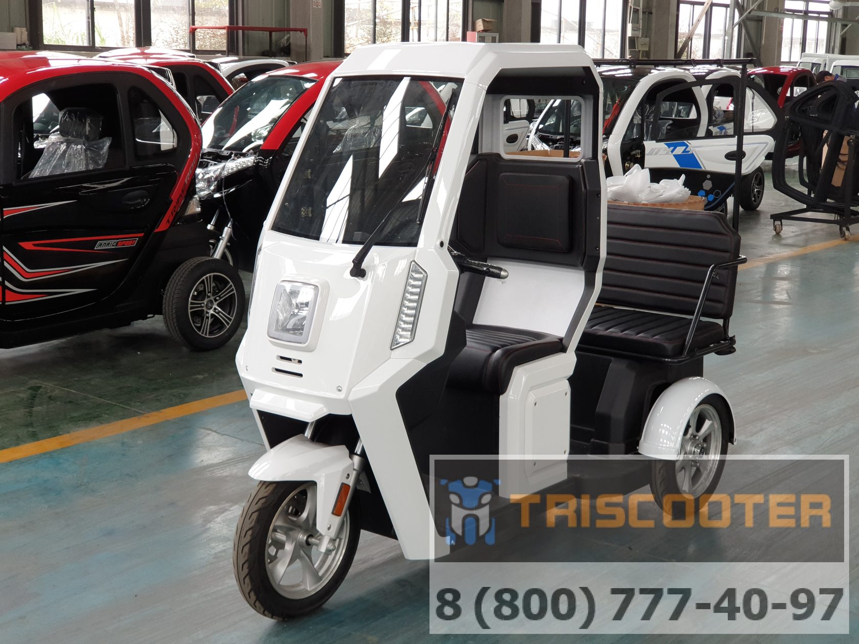 Скутер трицикл Triscooter Avrora 2000w el (ev) с кабиной