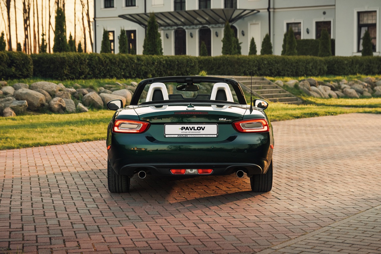 Fiat 124 Spider