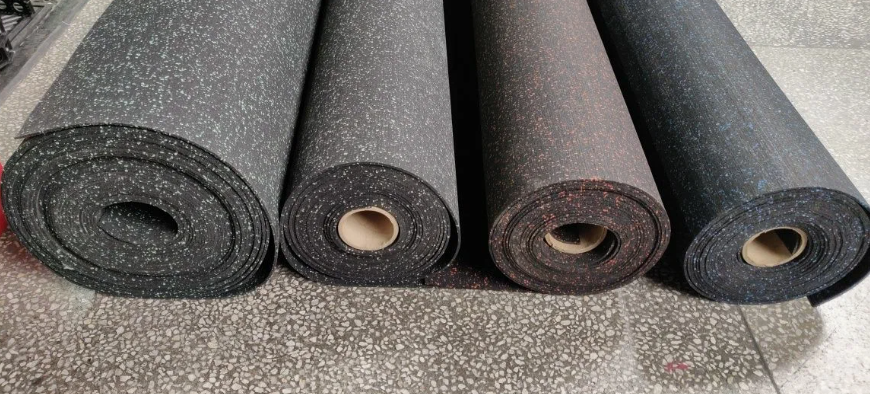 Монтаж резинового покрытия