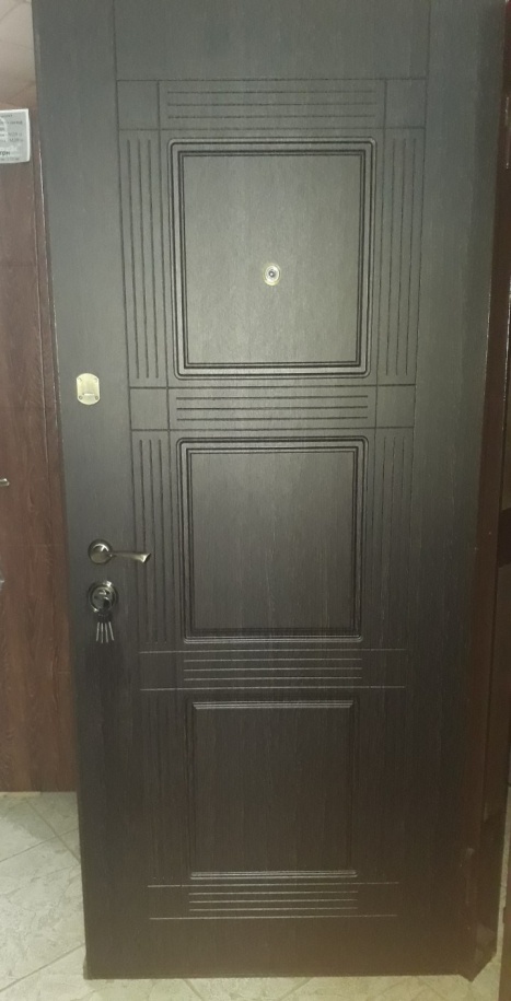 броньовані двері