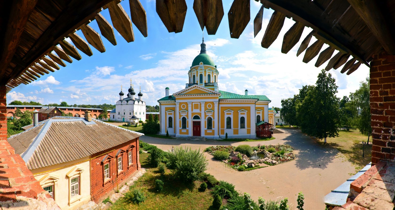 Троицкий храм Зарайск