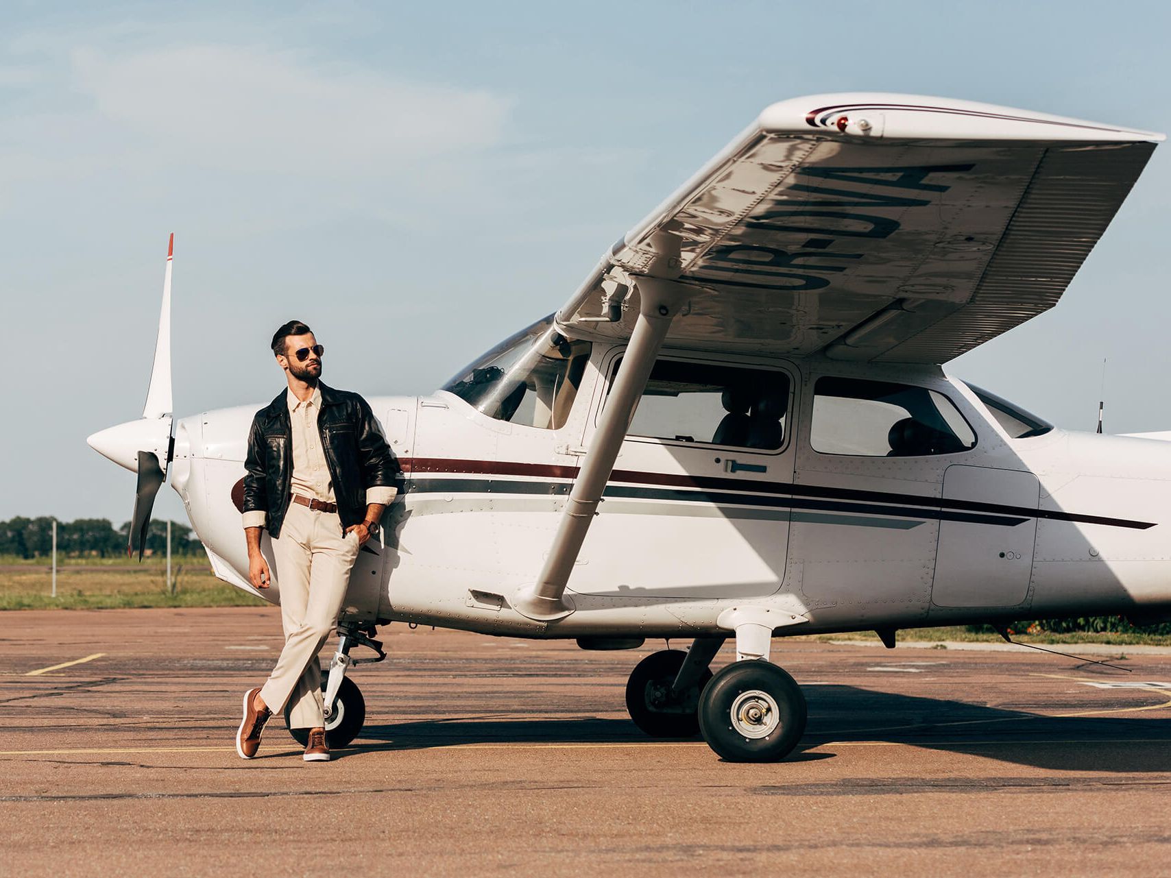 фото нанесения макияжа на лицо девушки 