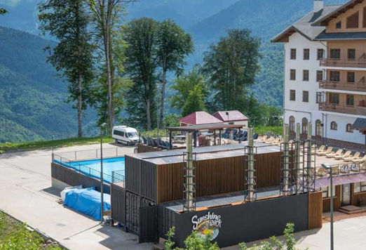 Модульный SPA-комплекс Shine Park в Сочи — строительство из морских контейнеров