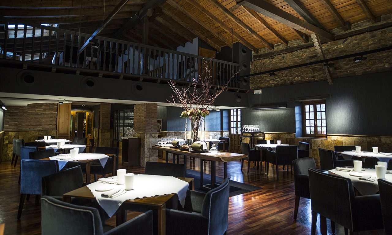 Консьерж-услуги, Персональный ассистент, Организация мероприятий, Планирование мероприятий, Решение вопросов, Помощь в решении проблем, Поддержка клиентов, Консультационные услуги, Управление временем, Информационная поддержка, Услуги личного помощника, Сопровождение в поездках, Бронирование гостиниц, Заказ билетов, Заказ такси, Заказ еды и напитков, Обеспечение подарков, Организация досуга, Содействие в юридических вопроса, Содействие в медицинских вопросах, Дубай отдых, дубай путешествие, путешествие в дубай, путешествовать, консьерж-сервис, услуги консьерж, сервис консьерж, заказать услуги консьерж, разработка путешествия, путешествие мечты, разработать свое путешествие, заказать путешествие, найти путешествие, лучшие путешествия в мире, лучшие путешествия, как организовать путешествие, где путешествовать, где организовать путешествие