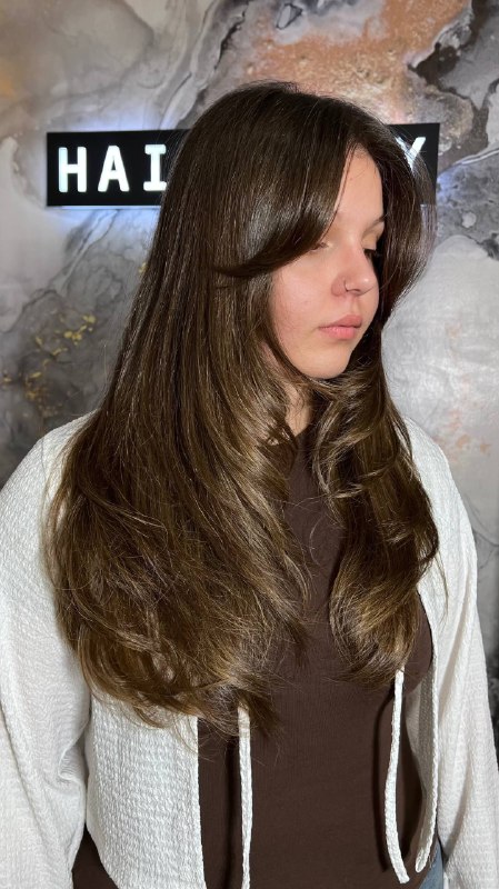 Мягкий каскад с движением волос — работа HairCity
