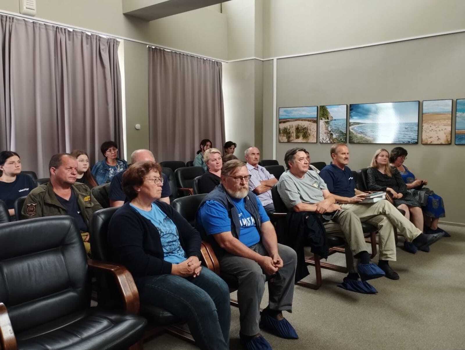 Писатель Михаил Тарковский представил свои произведения на встрече в визит-центре «Байкал заповедный».