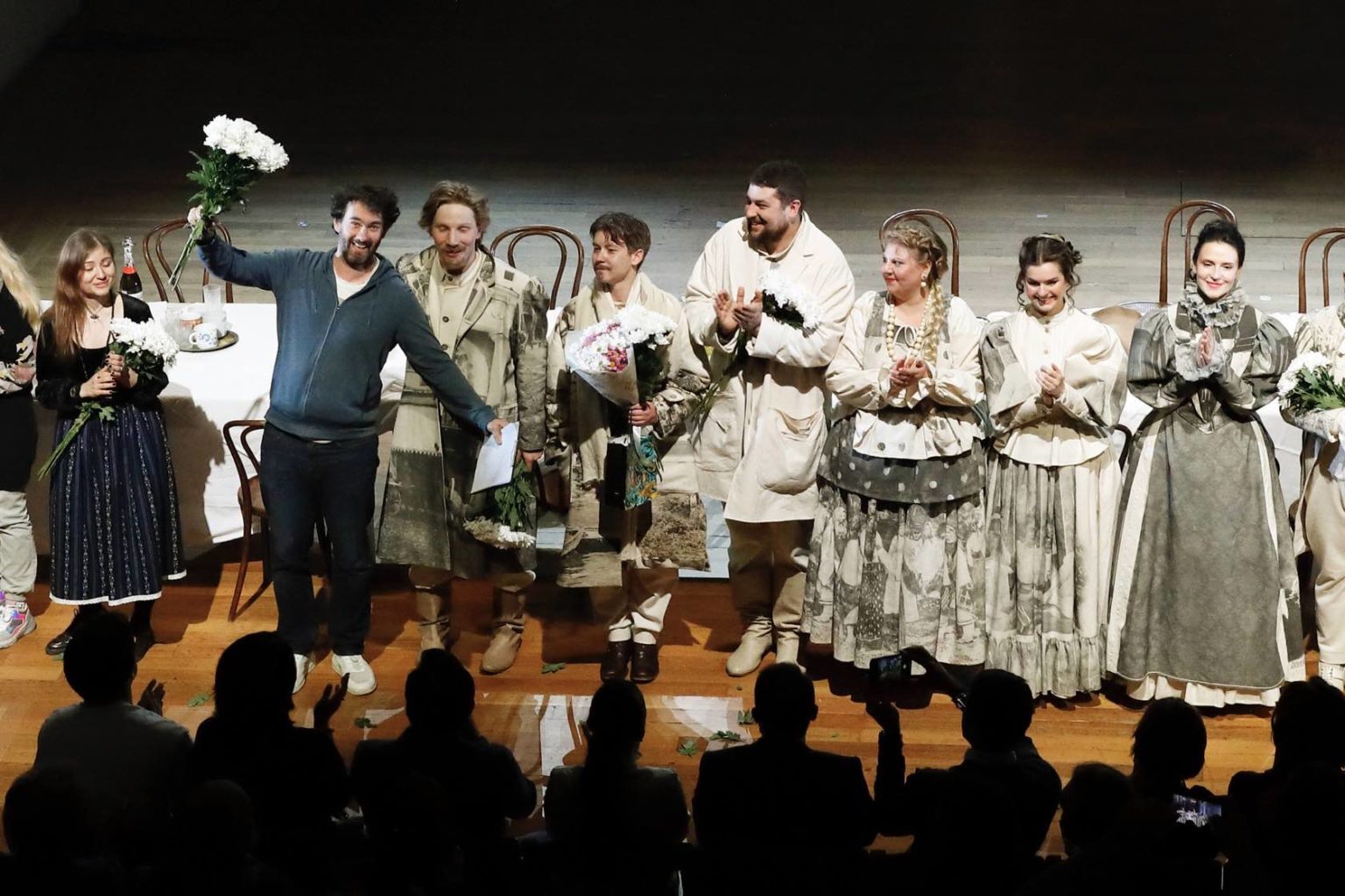 Трудовой хлеб. Вечеринка 00008