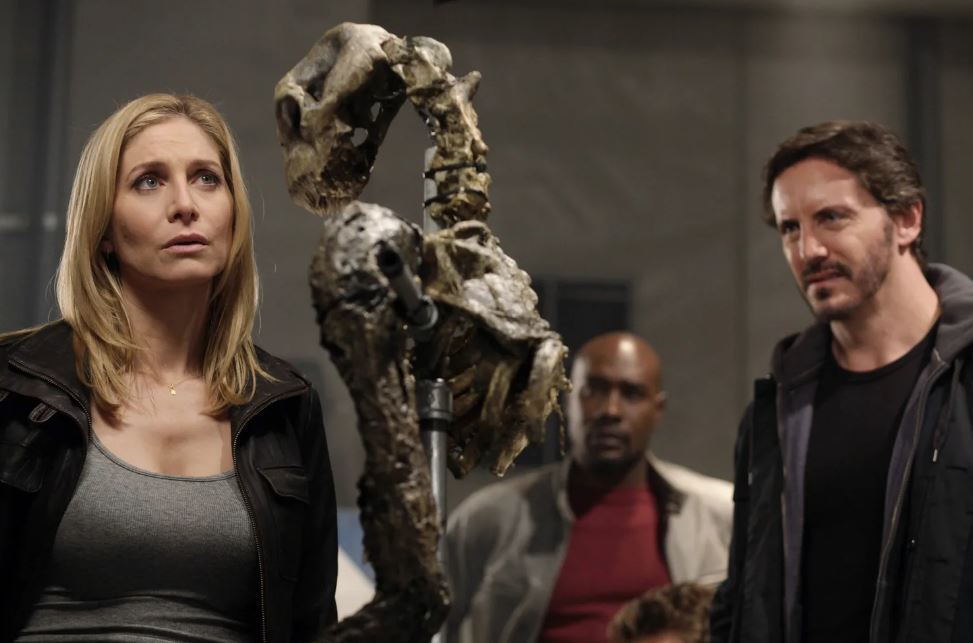 Кадр из сериала «Визитеры» 