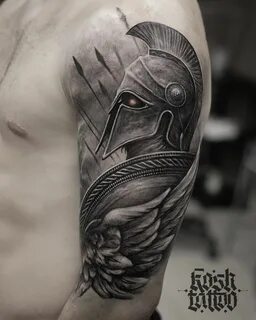 Спартанец, мужская татуировка на плече
