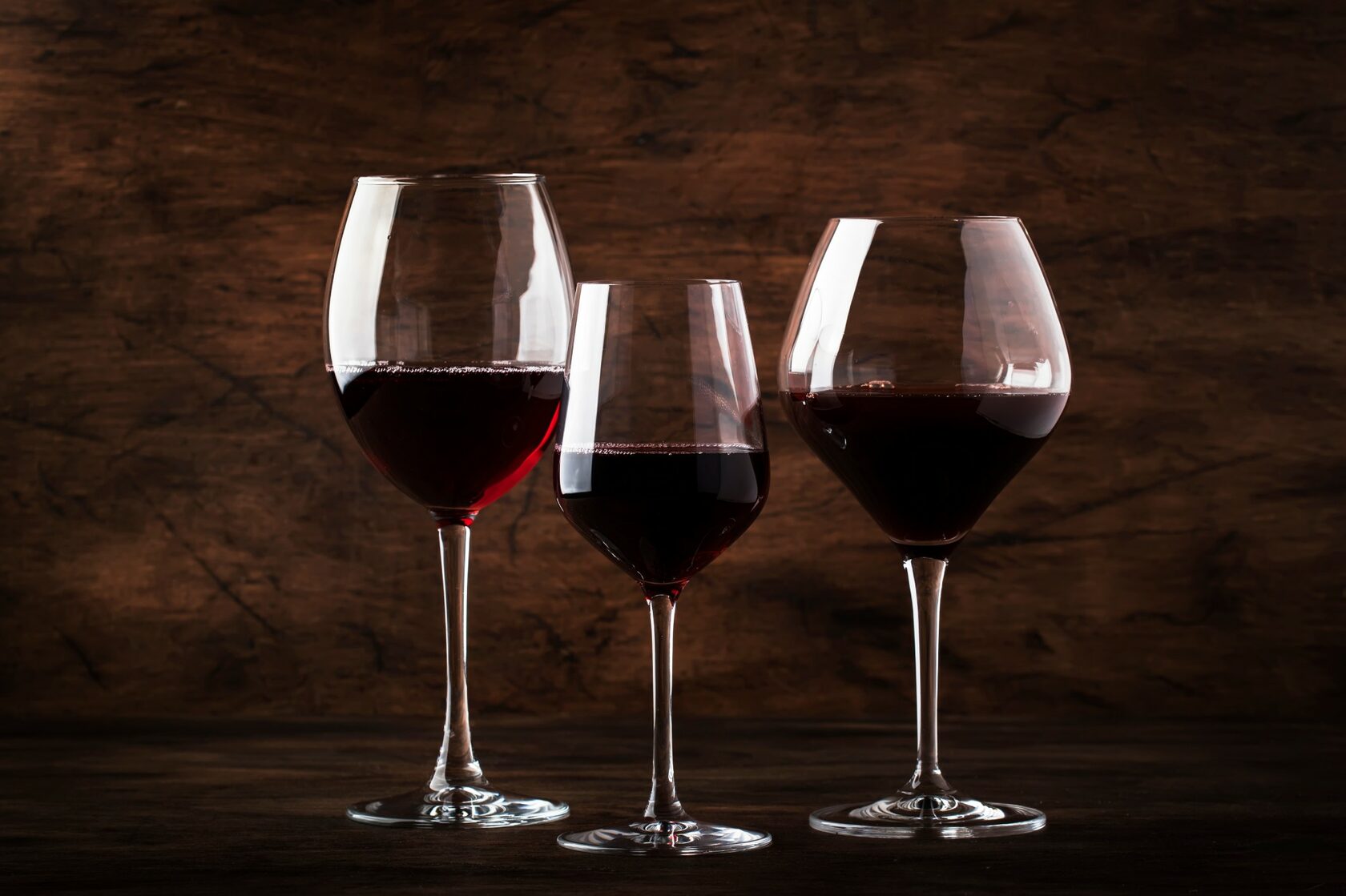 Wine state. Бокал специально для мальбека. специальные бокалы для сорта мальбек. winestate воронеж.