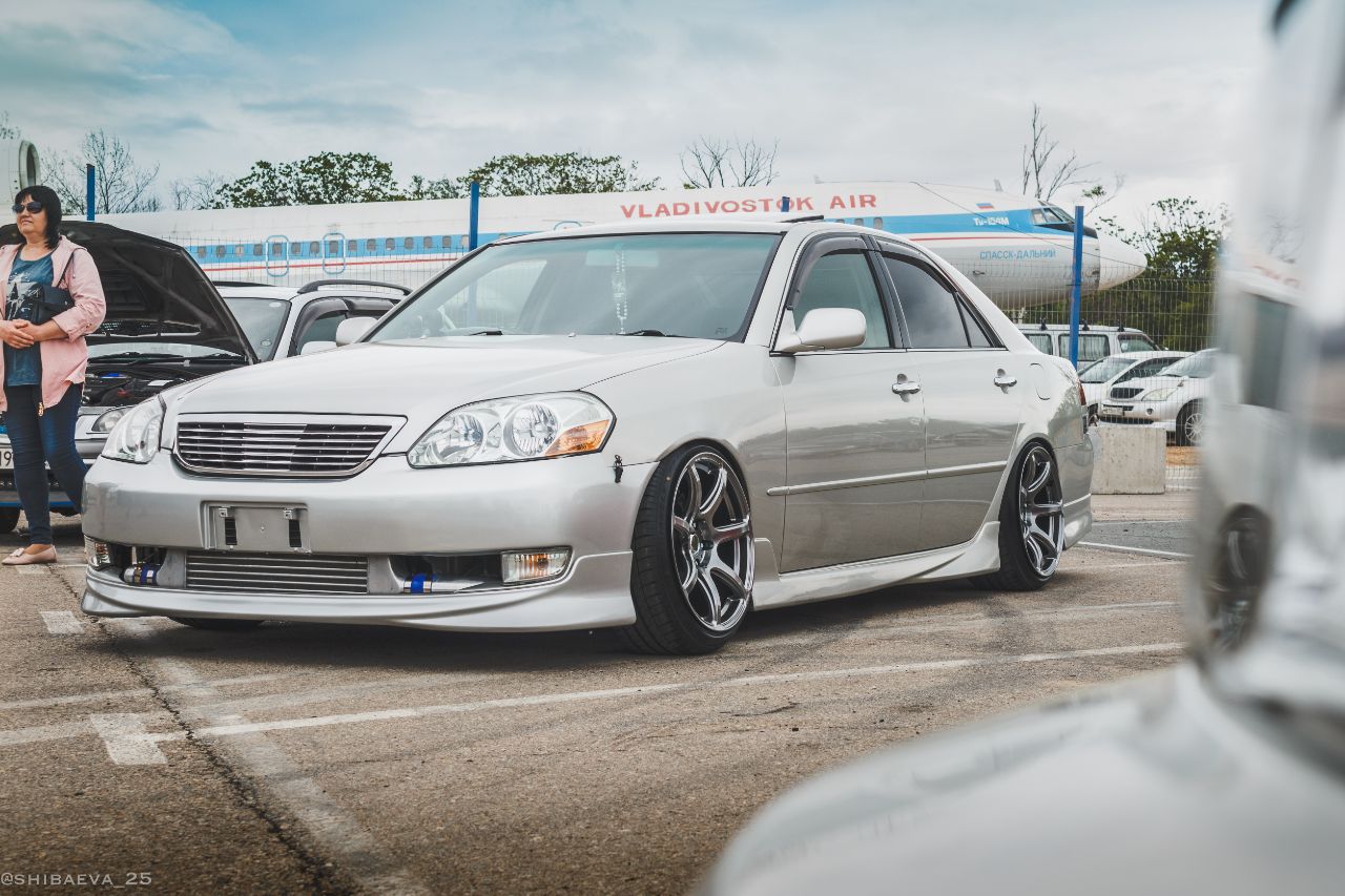 Toyota Mark 2 полиция