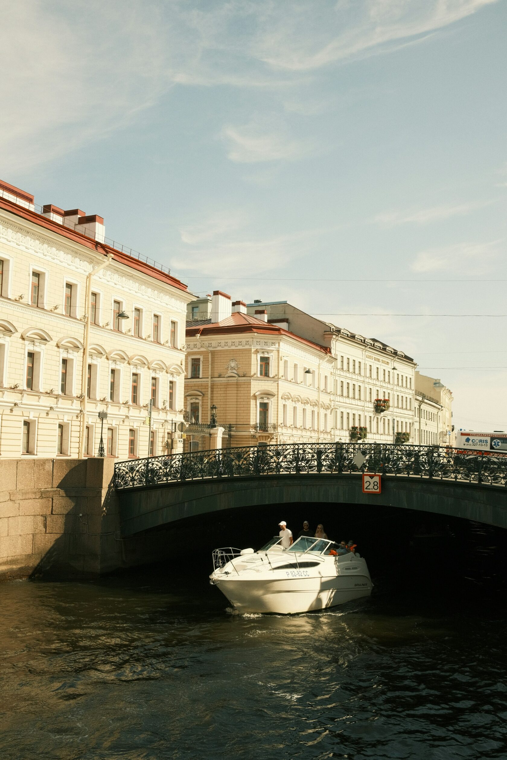 Певческий мост, Набережная реки Мойки, Россия, Санкт-Петербург, Центральный р-н