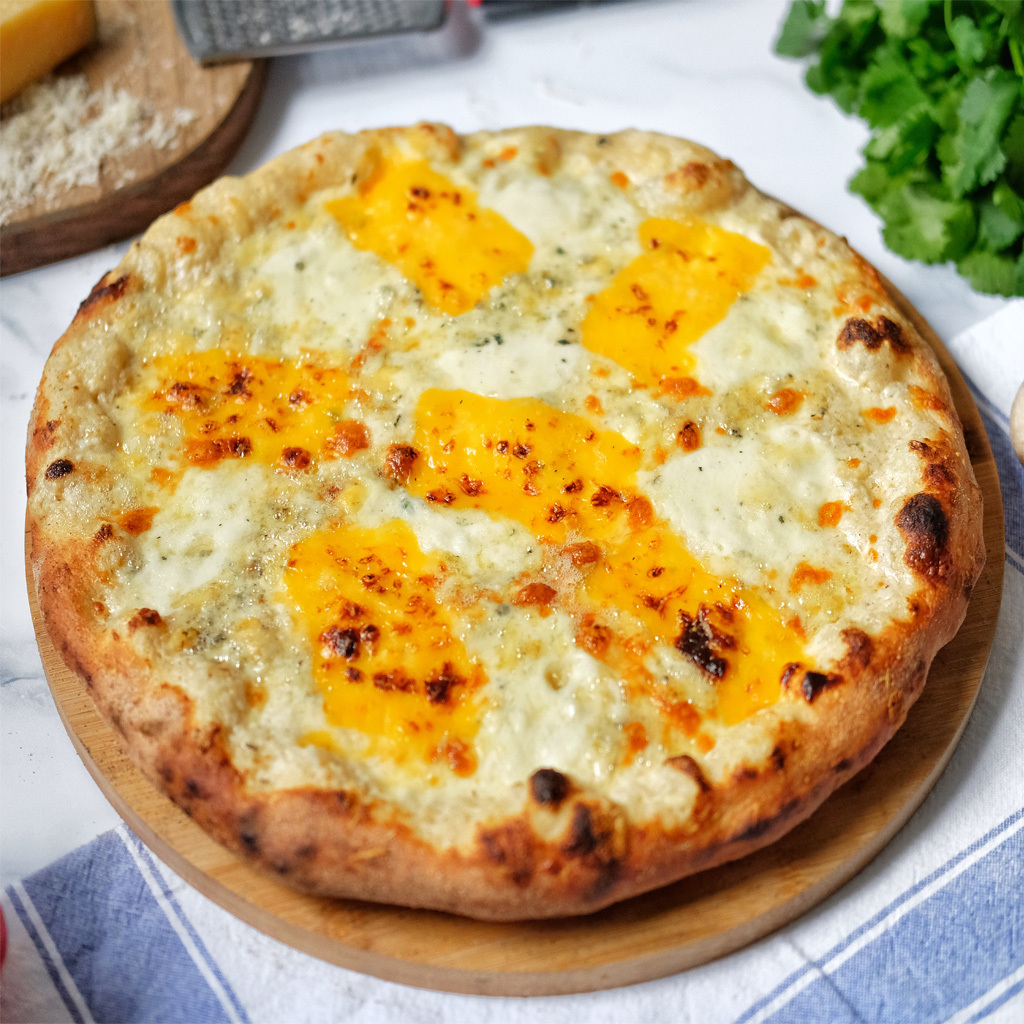 рецепт пиццы в духовке четыре сыра домашних условиях фото 10
