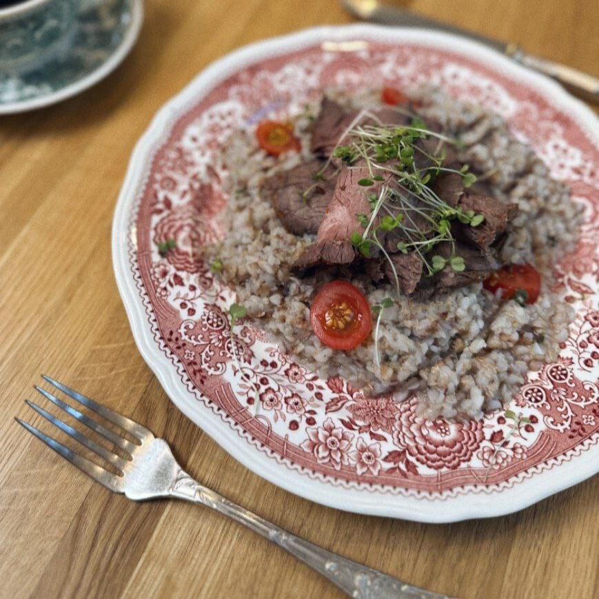 Блюдо: Гречка с ростбифом