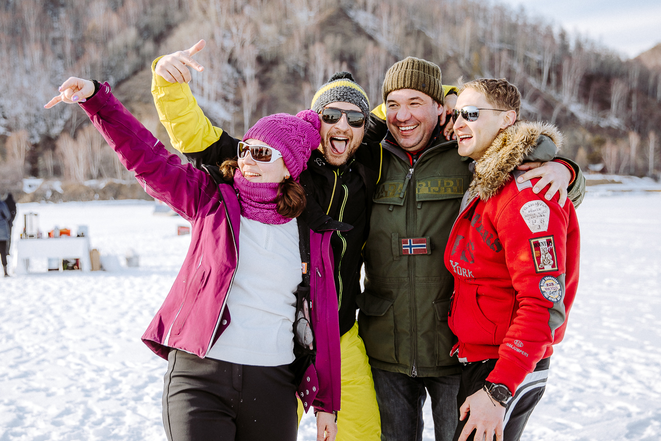 Сборные туры на Байкал зимой
