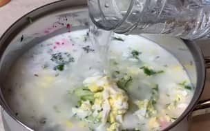 Приготовление холодного свекольника на кефире: шаг 15