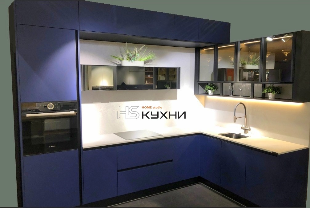 угловая кухня из МДФ в пленке ПВХ в Москве