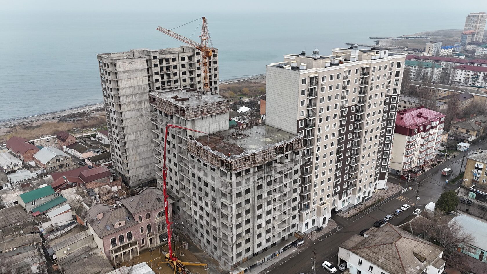 Апрель 2025