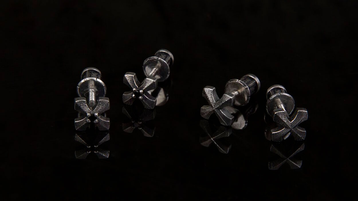 Серьги гвоздики из серебра