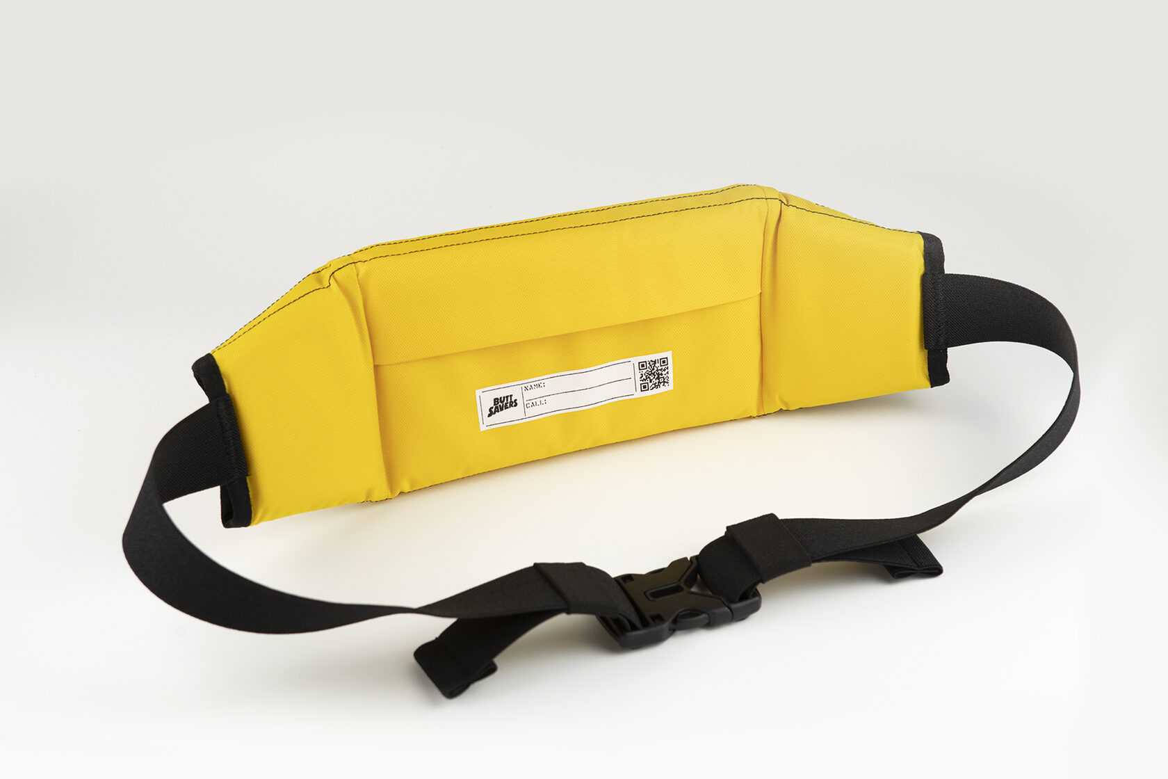 Баттсейвер M-10-P_Signal Yellow — складная сидушка. Сложенный