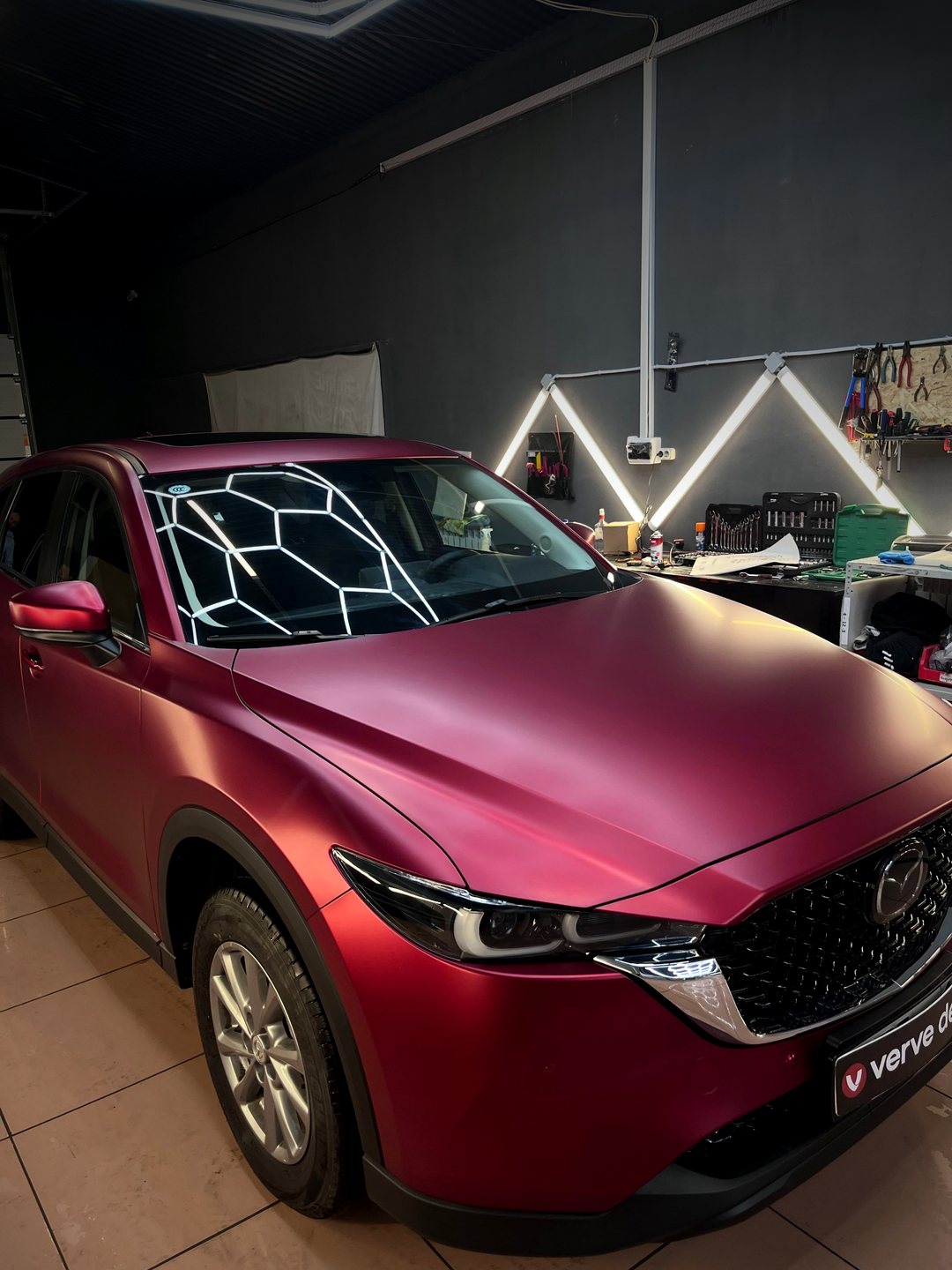 Mazda в студии Verve Detail после оклейки плёнкой