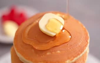 Приготовление американских панкейков на молоке: шаг 10