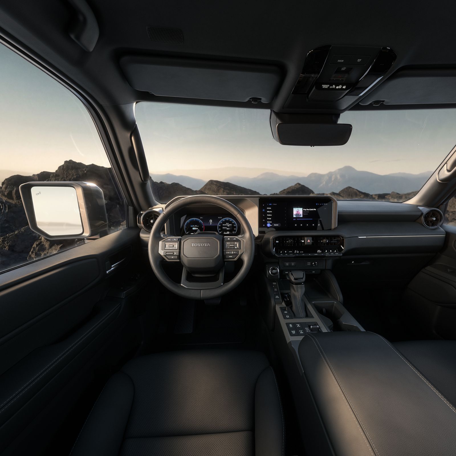Цифровой кокпит Land Cruiser