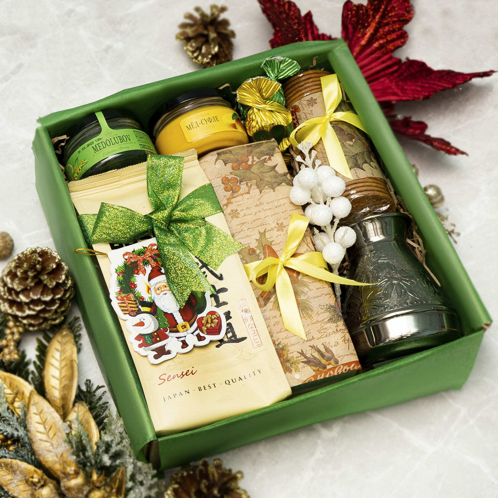 Подарочные наборы на 8 марта для женщин купить в интернет магазине.