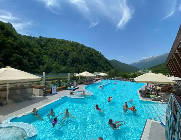 Аквапарк Галактика в Крансой Поляне