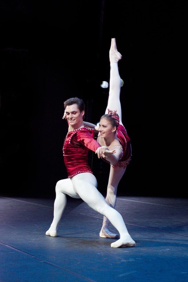 Жалаңаш Ксения Каменских