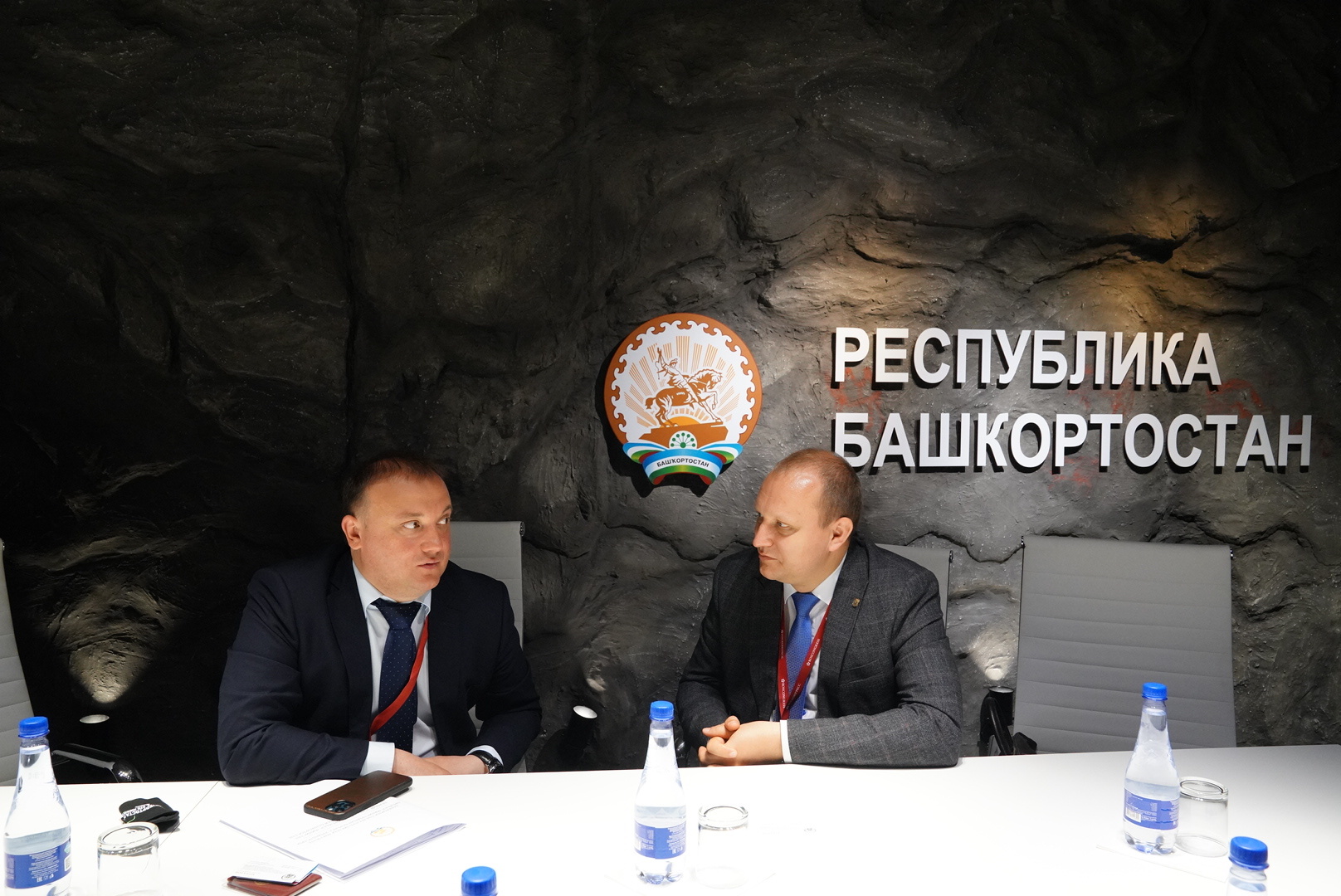 Пмэф 2022 башкортостан. Стенды о башкирии. Малбашич горан чэаз. Пмэф подписали башкортостан. Стенд башкортостана на пмэф 2022.