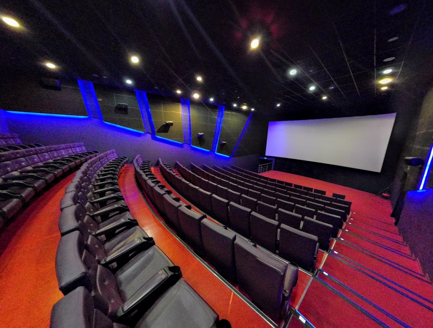 Афимолл сити расписание. IMAX кинотеатр Питерленд. Питерлэнд зал 11 IMAX.