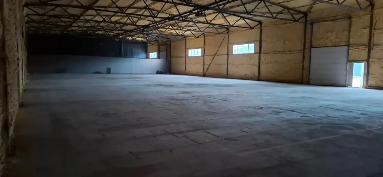 Склад №4 — интерьер свободной части 1152 м²