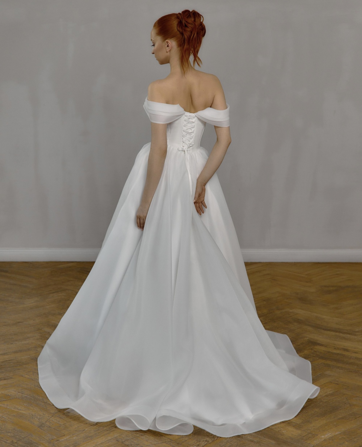 Свадебное платье из органзы Ростов-на-Дону прокат