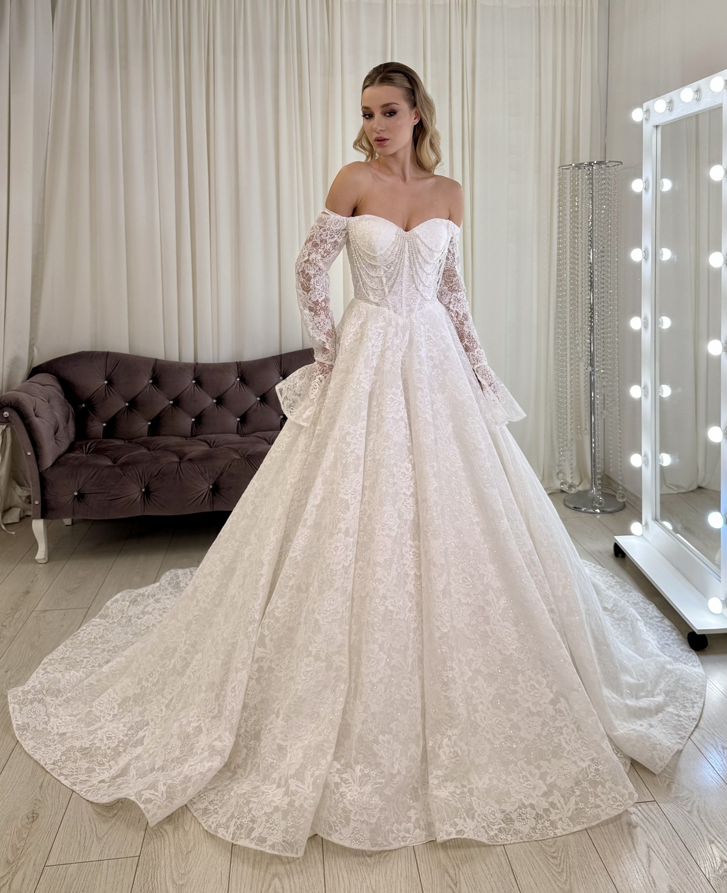 пышное кружевное свадебное платье