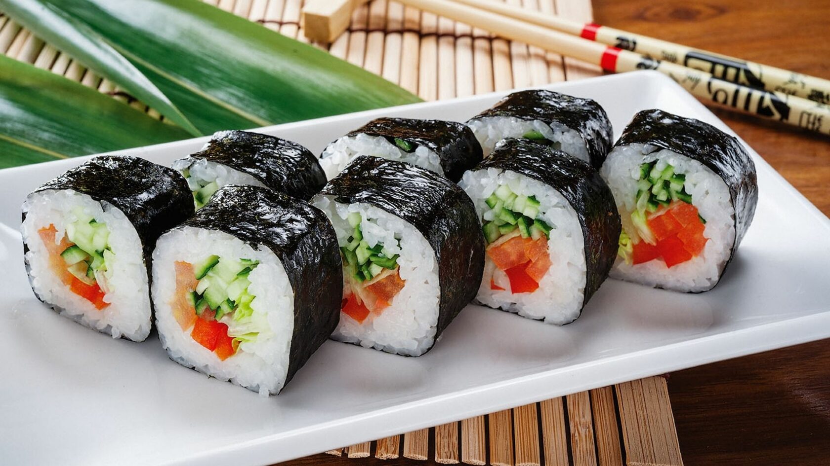 Scary sushi. Суши и роллы. Японская кухня. Красивые роллы. Японские роллы.