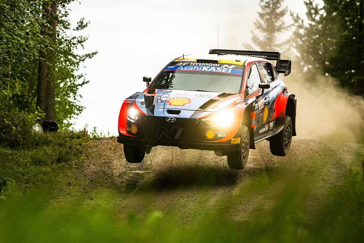 Отт Тянак и Мартин Ярвеоя, Hyundai i20 N Rally1, ралли Финляндия 2022