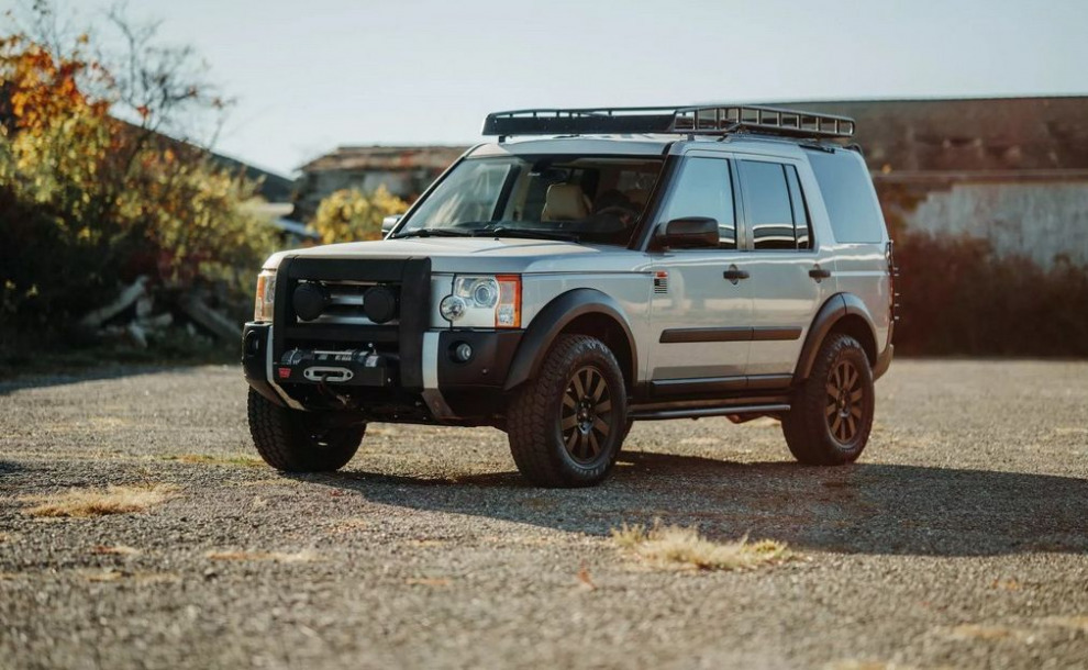 Американский гром в британском кузове: Land Rover Discovery 3 с сердцем от Corvette