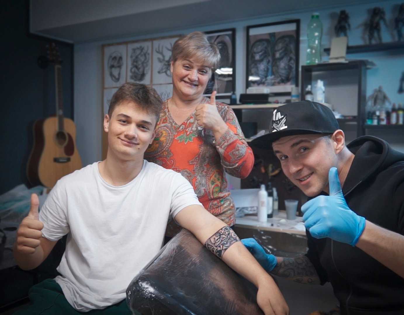 Татуировки подросткам до 18 лет