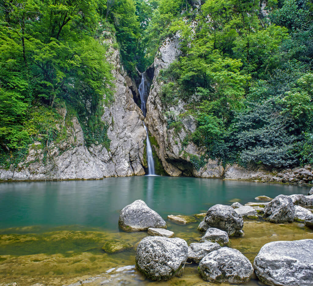 Агурские водопады Краснодарский край