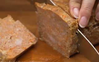 Приготовление мясного хлеба из куриного фарша в духовке: шаг 14