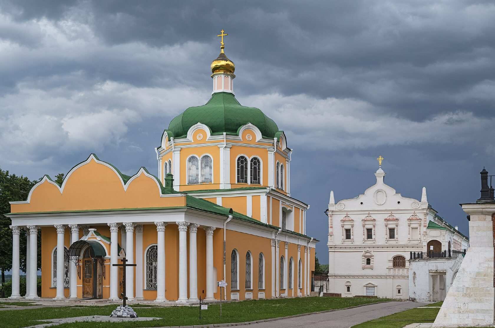 Христорождественский храм Волоколамск