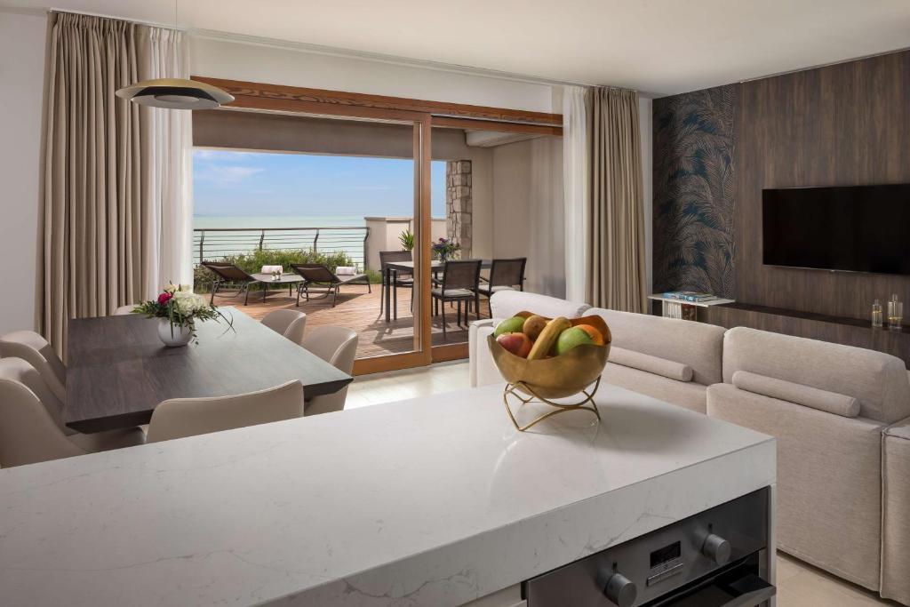 Local Producer Sistiana